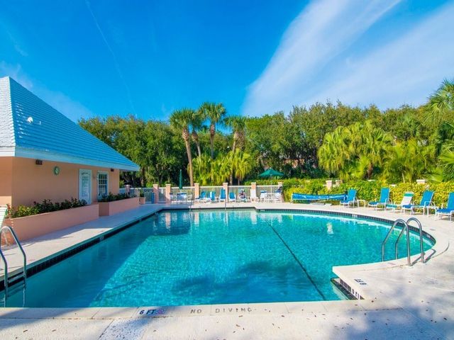 1508 Coral Oak Lane 1304, Vero Beach, FL 32963