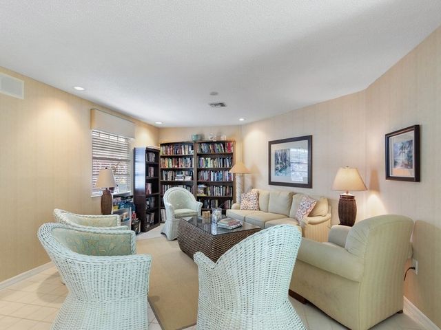 1508 Coral Oak Lane 1304, Vero Beach, FL 32963