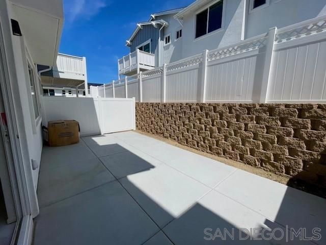 7825 Cypress Dr, Santee, CA 92071