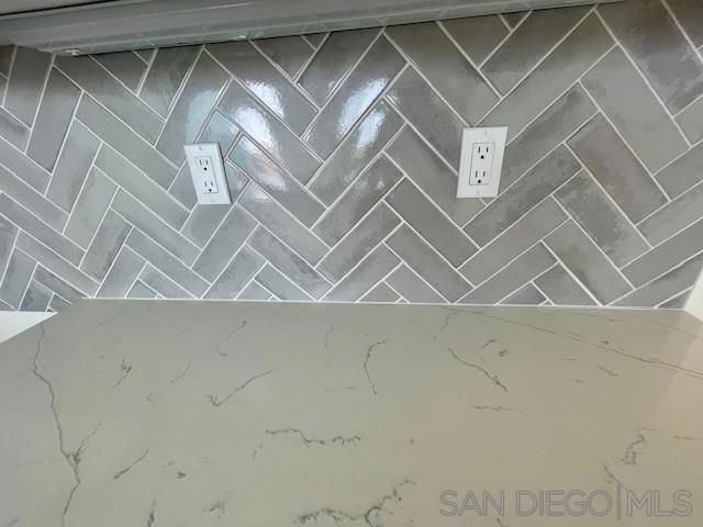 7825 Cypress Dr, Santee, CA 92071