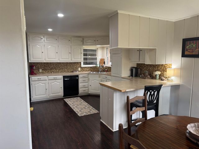 3601 Birdwell, Tyler, TX 75701