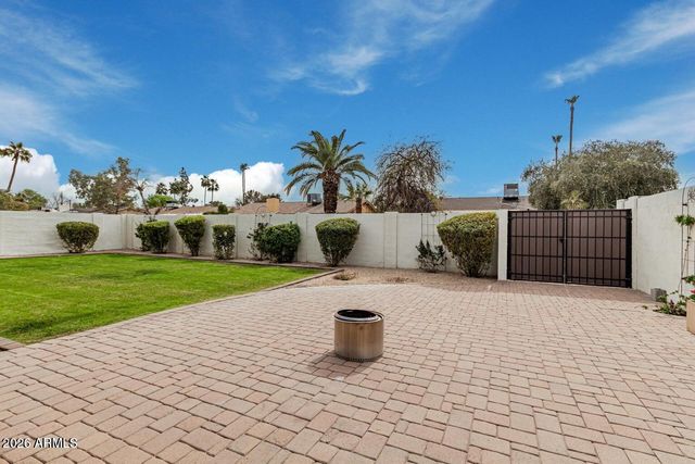 2411 E ALAMEDA Drive, Tempe, AZ 85282