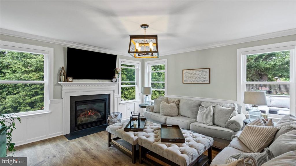 Image 27 of property listing at 621 TRANGO DR, Westminster, MD 21158