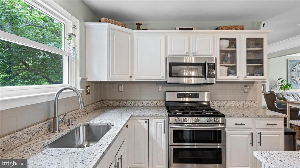 Image 28 of property listing at 621 TRANGO DR, Westminster, MD 21158