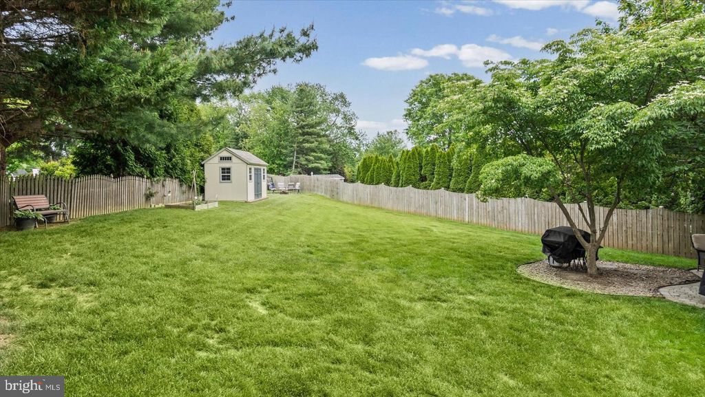 Image 40 of property listing at 621 TRANGO DR, Westminster, MD 21158