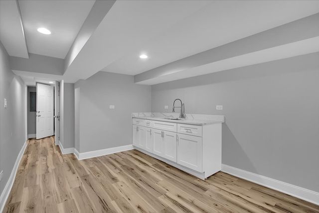 6233 S Claremont Avenue, Chicago, IL 60636