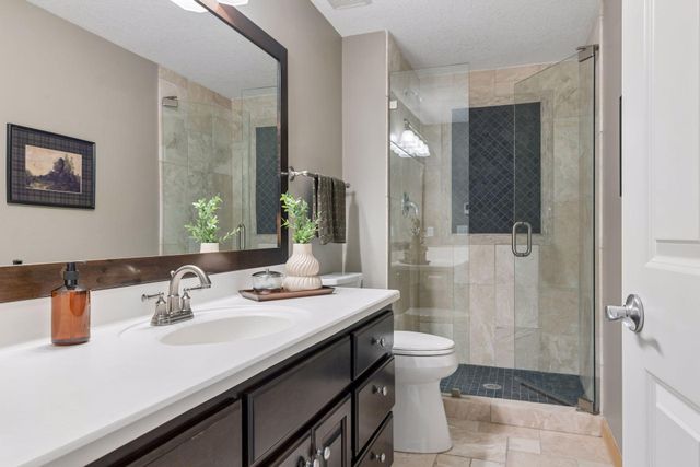 3970 Thames Avenue, Eagan, MN 55123
