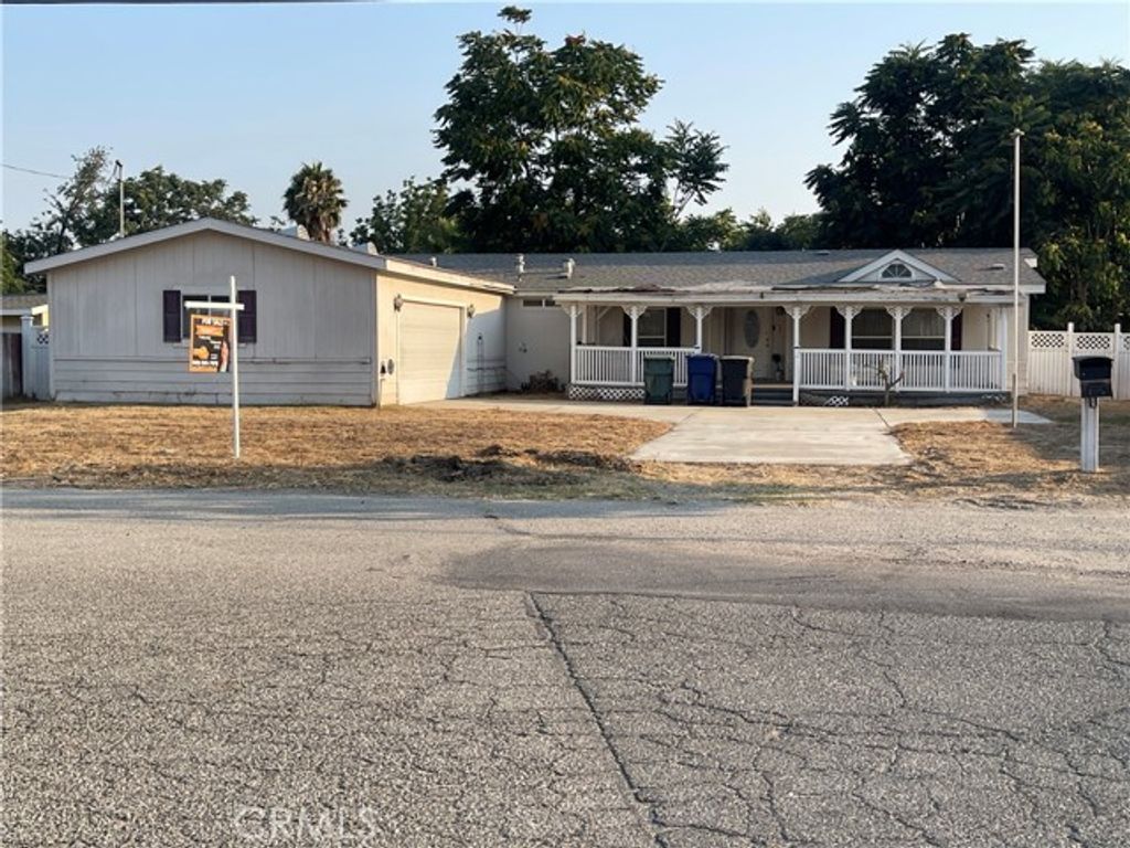 3858 Carter Street, Riverside, CA 92501