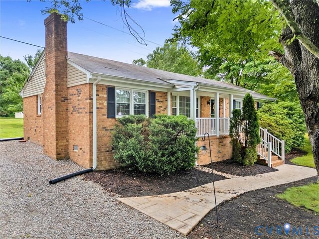 2949 Moyer Rd, Powhatan, VA 23139