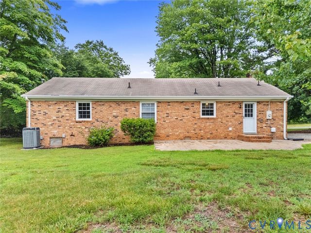 2949 Moyer Rd, Powhatan, VA 23139