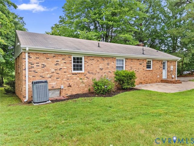 2949 Moyer Rd, Powhatan, VA 23139