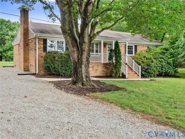 2949 Moyer Rd, Powhatan, VA 23139