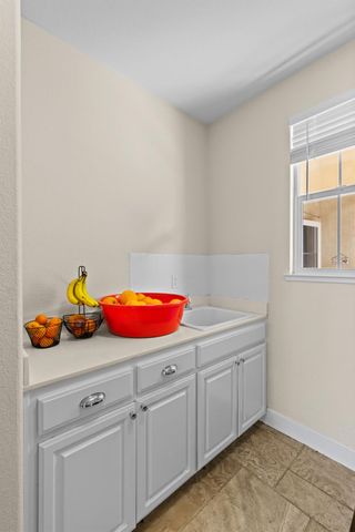 7732 Tennis Ct, Antelope, CA 95843