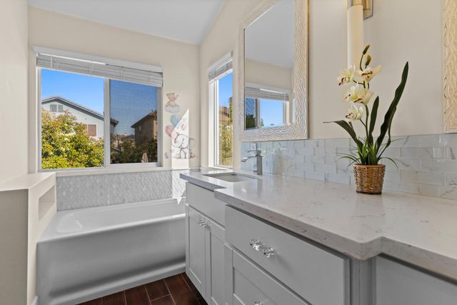 7732 Tennis Ct, Antelope, CA 95843