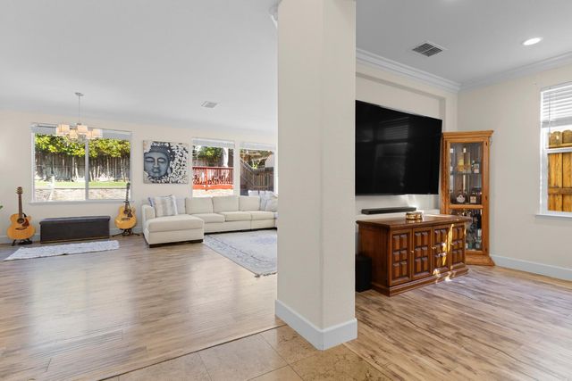 7732 Tennis Ct, Antelope, CA 95843