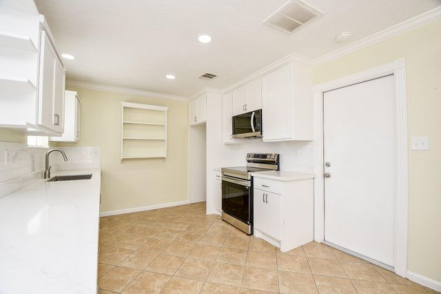 11519 Hornbrook Drive, Houston, TX 77099