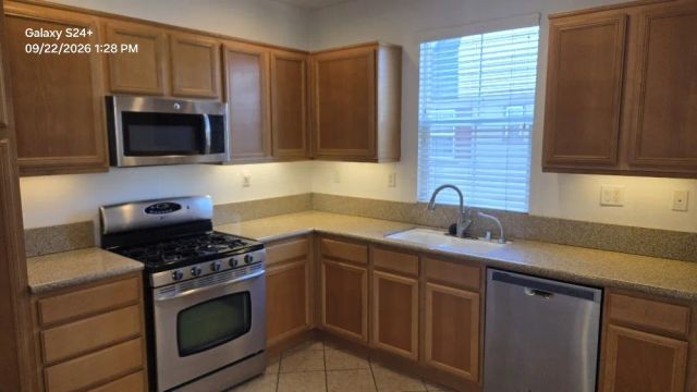 13201 Stellar, Chino, CA 91710