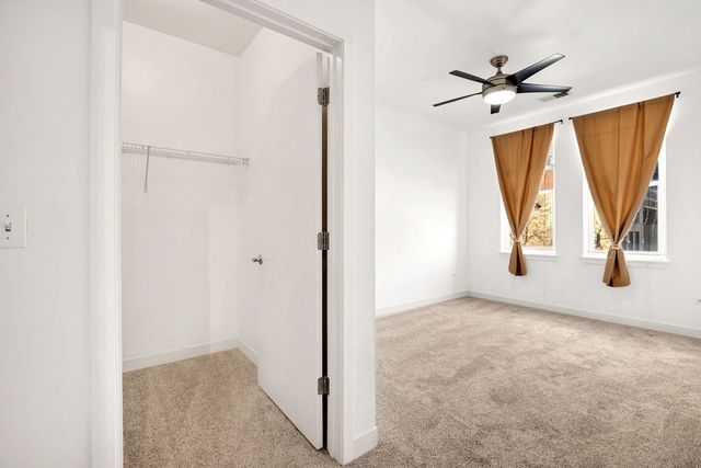 1515 S HALSTED Street 204, Chicago, IL 60607