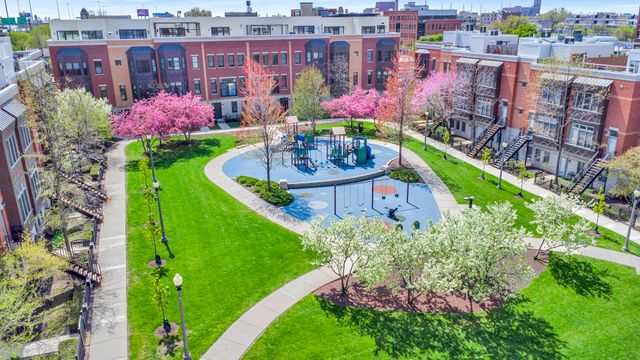 1515 S HALSTED Street 204, Chicago, IL 60607