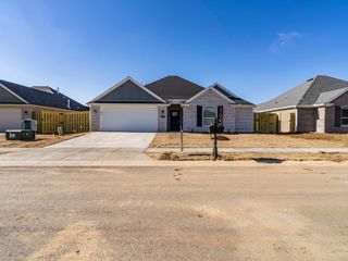 510 Peach Avenue, Centerton, AR 72719