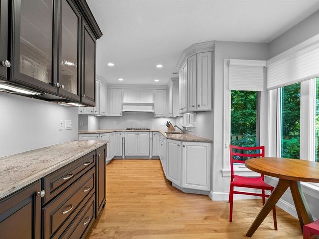 4 Farmer Road 4, Milton, MA 02186