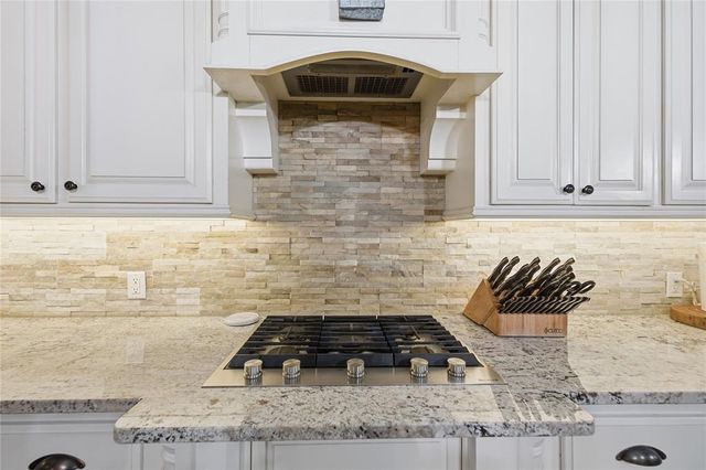 2112 NW 37th Street, Newcastle, OK 73065