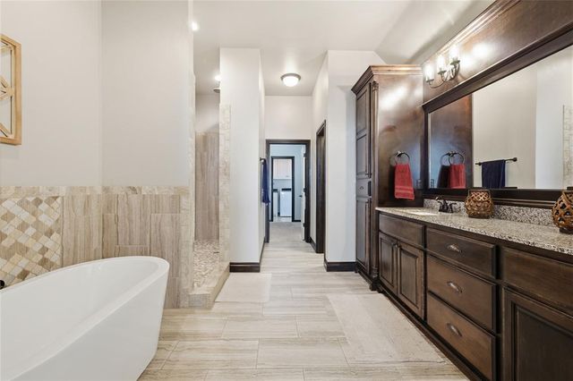 2112 NW 37th Street, Newcastle, OK 73065