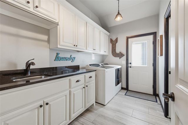 2112 NW 37th Street, Newcastle, OK 73065