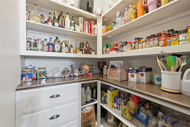 2112 NW 37th Street, Newcastle, OK 73065