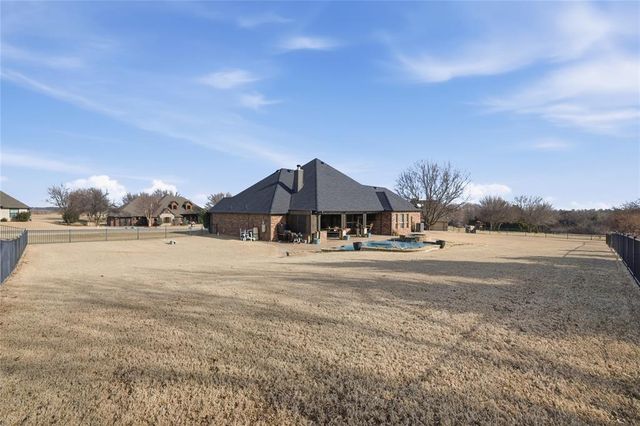 2112 NW 37th Street, Newcastle, OK 73065
