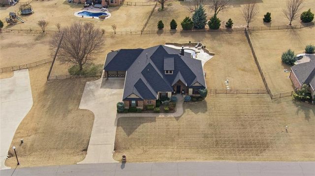 2112 NW 37th Street, Newcastle, OK 73065