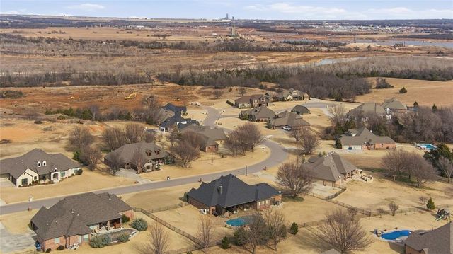 2112 NW 37th Street, Newcastle, OK 73065