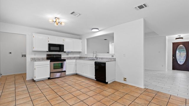 6023 LAKE VICTORIA ST, San Antonio, TX 78222