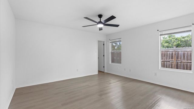 6023 LAKE VICTORIA ST, San Antonio, TX 78222