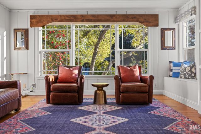 3020 21st Street, Bakersfield, CA 93301