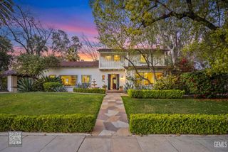 3020 21st Street, Bakersfield, CA 93301