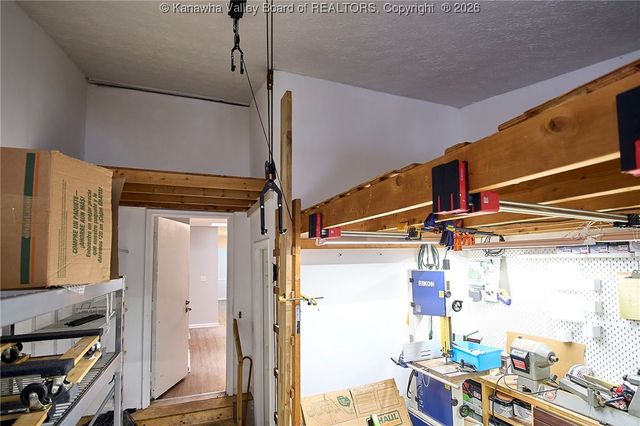 302 Antler Drive, Charleston, WV 25314