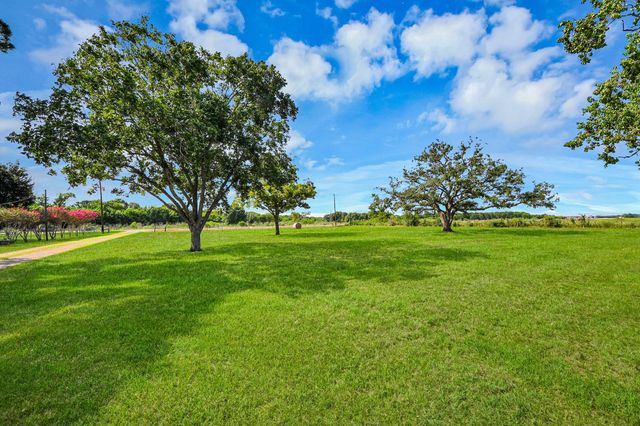 6515 Williams School Road Road, Needville, TX 77461