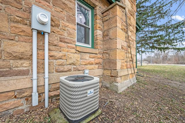 223 Owatonna Street, Mankato, MN 56001