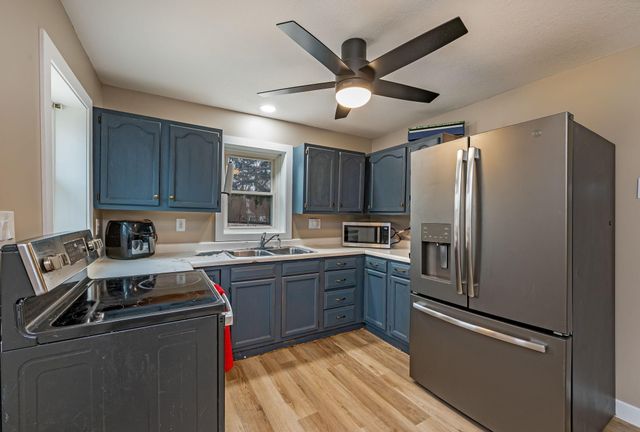 223 Owatonna Street, Mankato, MN 56001