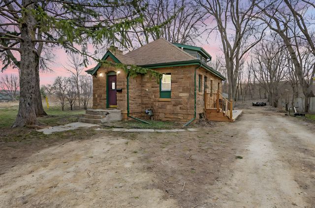 223 Owatonna Street, Mankato, MN 56001