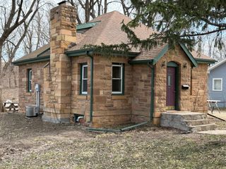 223 Owatonna Street, Mankato, MN 56001