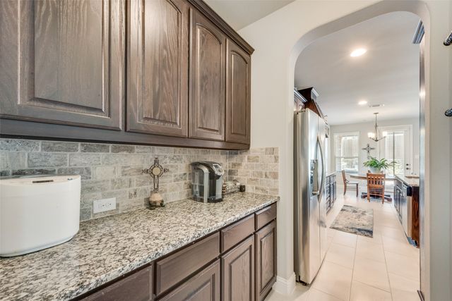 762 Bosley Drive, Fate, TX 75087