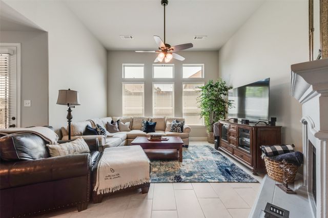 762 Bosley Drive, Fate, TX 75087