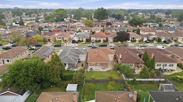7629 W Norridge Street, Harwood Heights, IL 60706