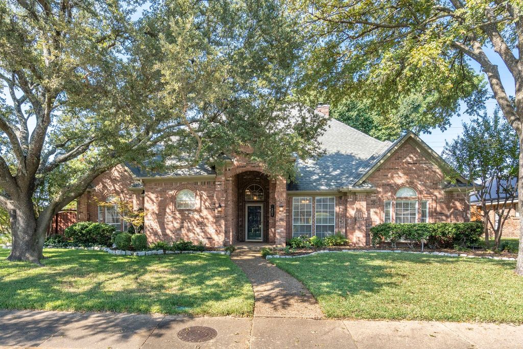 7201 Briarnoll Drive, Dallas, TX 75252