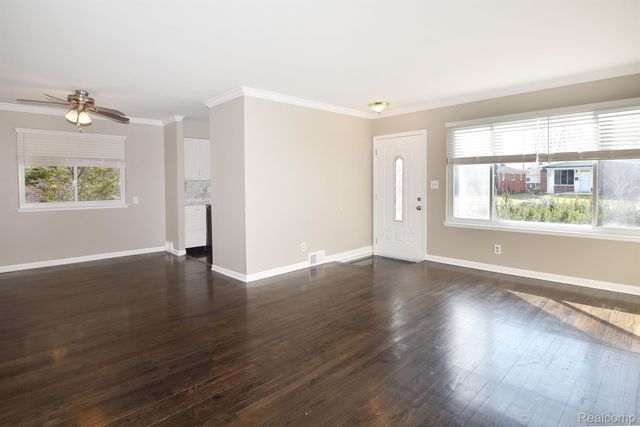 3516 GREENWAY Avenue, Royal Oak, MI 48073