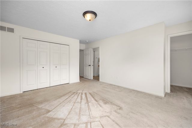 953 Longitude Lane, Amherst, OH 44001