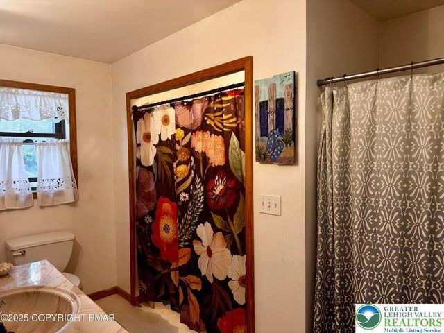 102 Indian Trail, Penn Forest Twp, PA 18229