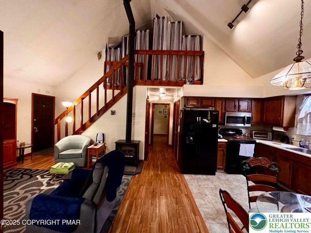 102 Indian Trail, Penn Forest Twp, PA 18229